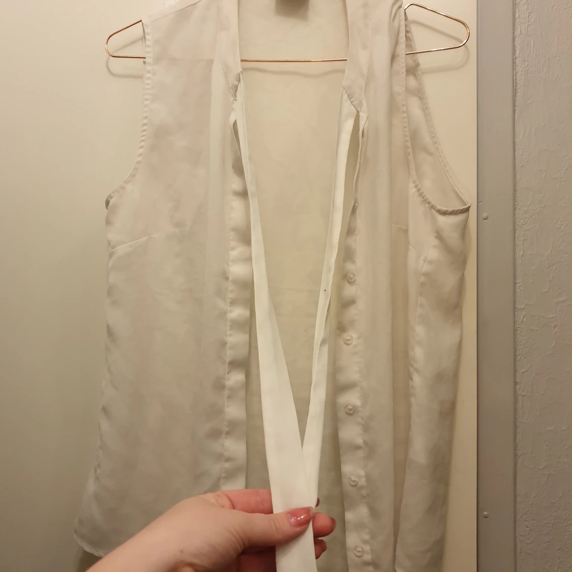 Fin vit sommrig blus från cubus