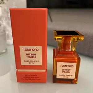 Tom Ford Bitter Peach ~19/30ml. Full presentation.