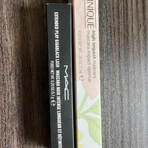 Smink  - Nästan Alla saker oanvända . Går att köpa separat eller paketpris  Bild 1: två mascaror 150kr Bild 2: ögonskugga 100kr  Bild 3: ögonskuggsprimer 50kr  Bild 4:eyeliner, ögonskugga ( testad) lip/cheek tint (testad) 50kr  Bild 5: puder 50kr