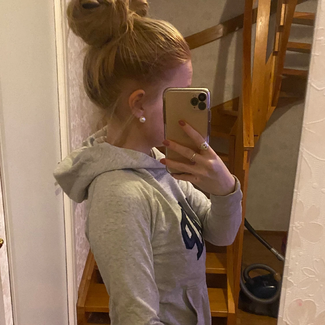 Ljusgrå Gap hoodie - 91