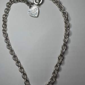 Tiffany inspired vintage Silver colored Toggle Necklace 