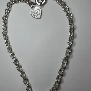 Tiffany inspired vintage Silver colored Toggle Necklace 