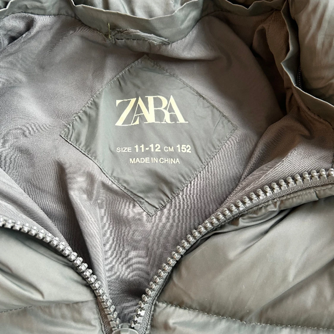 Dunjacka barn från Zara - 91