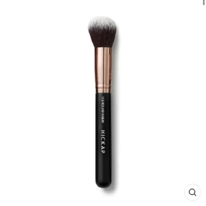 Hickap round Kabuki  - Oöppnad borste- allt skydd är kvar och är inte rörd! Säljer för 100kr och nypris är 160kr