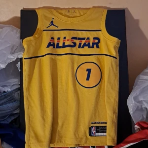 Zion Williamson All star jersey - Skick: 9/10  