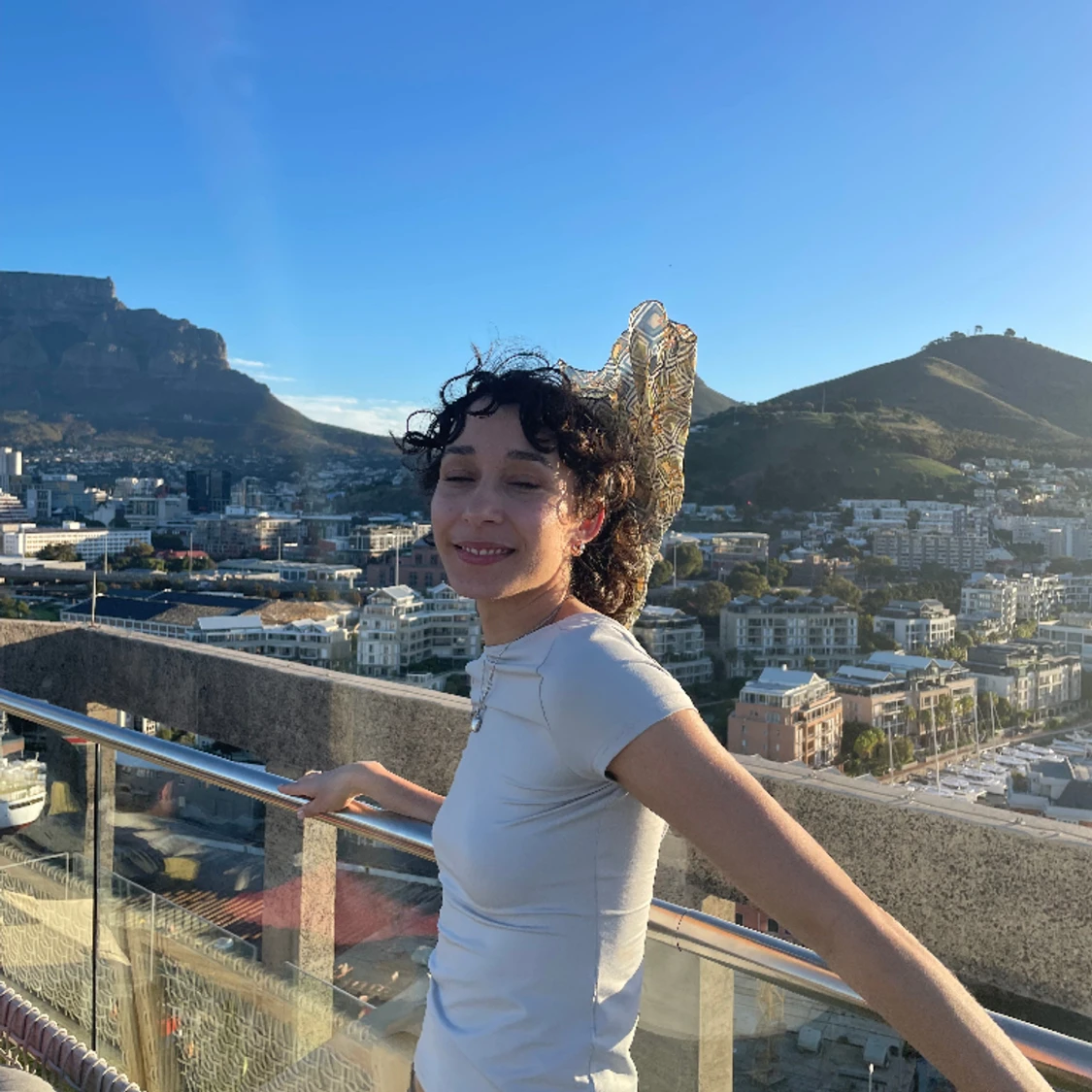 Jäättefin topp från weekday öppen rygg - 90