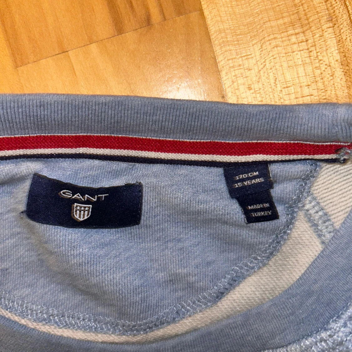 Ljusblå Gant Sweatshirt - 90