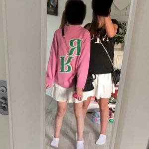 Stikad tröja - Gullig stickad tröja från Gina Young💞