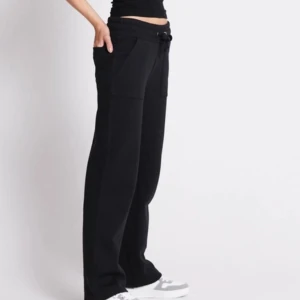 Mjukisbyxor  - Dessa otroligt fina mjukisbyxor som man även kan ha till annat än bara mjukisbyxor säljer jag nu från lager 157, jag har aldrig använt dom 