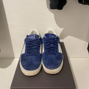 Valentino flycrew - Sold before post.