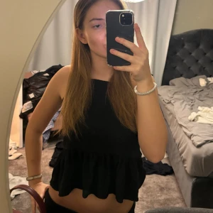 Gullig topp - Jätte sött topp! Passar mig som har S💖