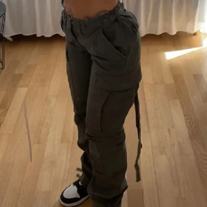 Cargo byxor  - Cargo byxor från brandit