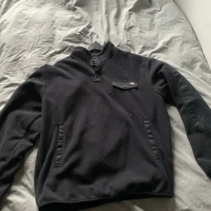 Dickies fleece - Dickies fleece stl L, pris ksn diskuteras!