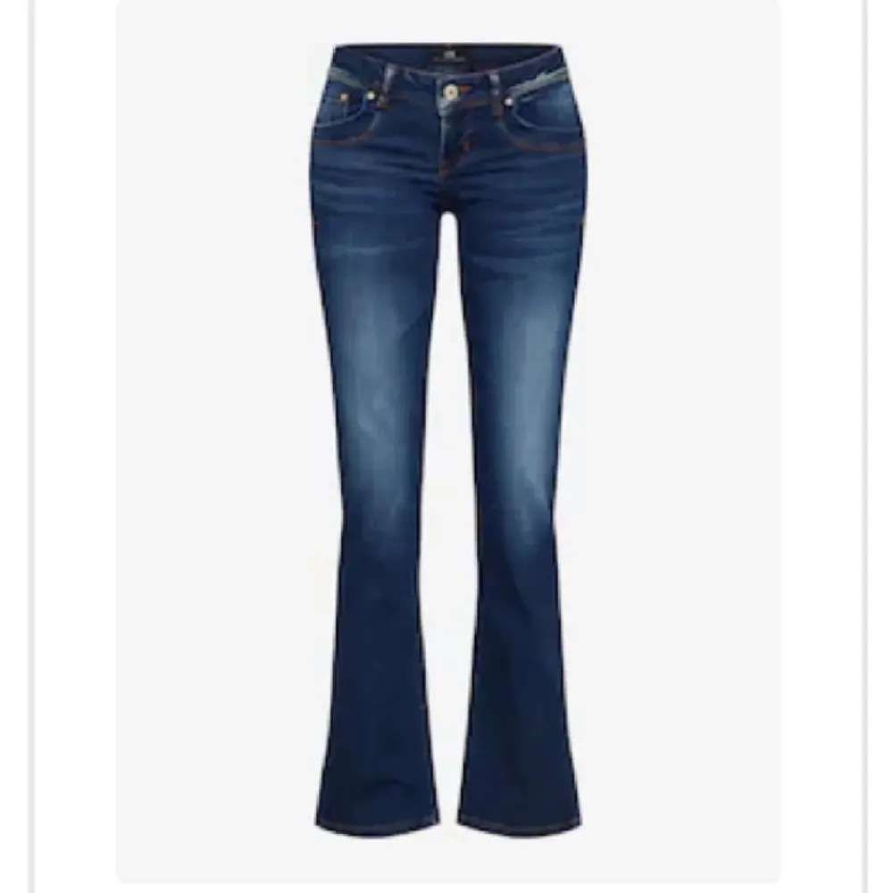 Ltb jeans, inga tecken på användning❤️ lånad bild så kom privat för egna bilder . Jeans & Byxor.