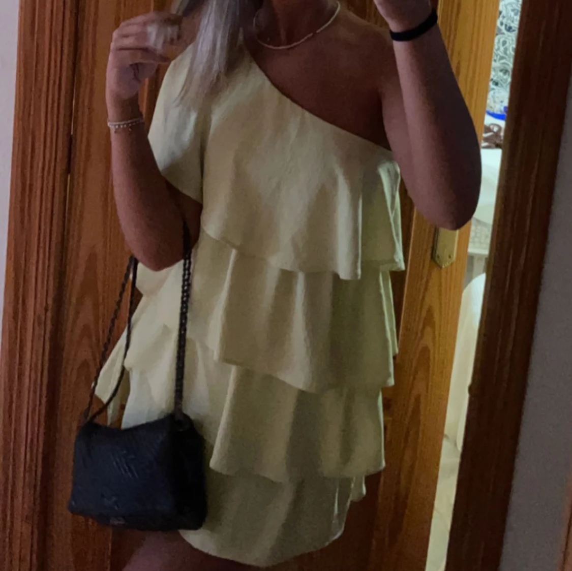 Zara volang klänning