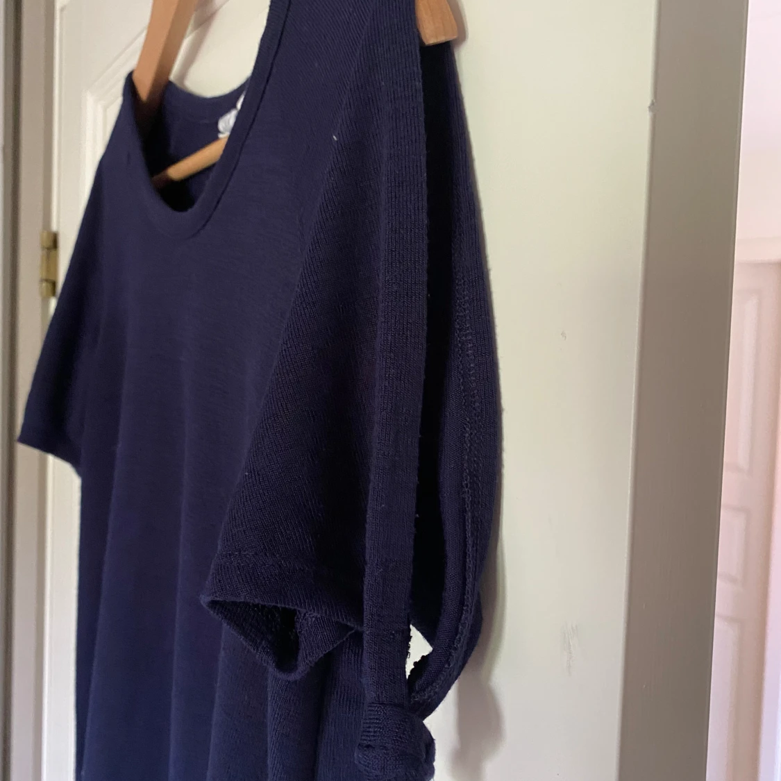 Fin marinblå topp - 90