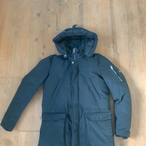 Rock and blue Parka - Storlek M, använder ej längre, bra skick