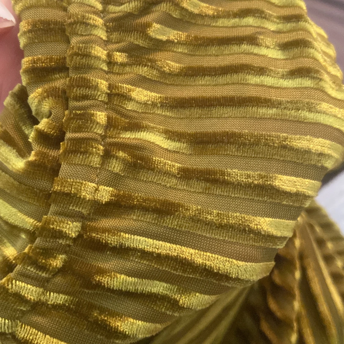 Olivgrön tröja  - 2