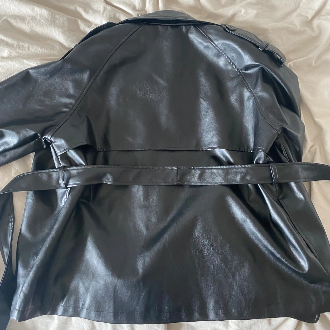 Faux skinn jacka från na-kd  - 91