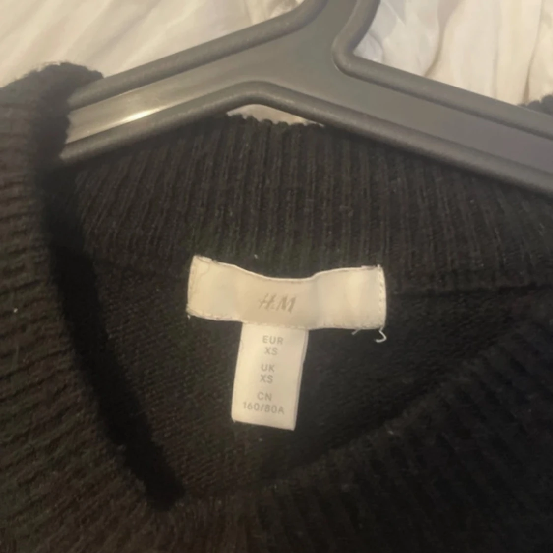 Stickad tröja hm - 90