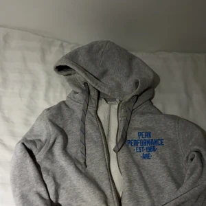 Peak kofta storlek S - Storlek S