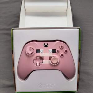 Xbox kontroll Minecraft Pig edition Kommer med paket 📦 