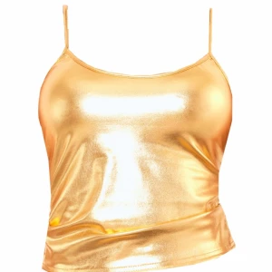 Guldig Metallic Top - Helt oanvänd guldig topp med prislappen kvar! Från pretty little thing!