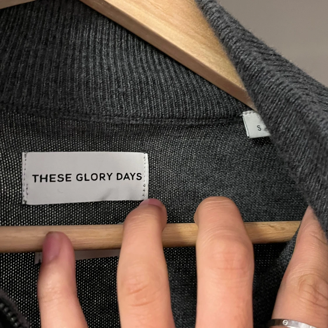 THESE GLORY DAYS ZIP  - 91