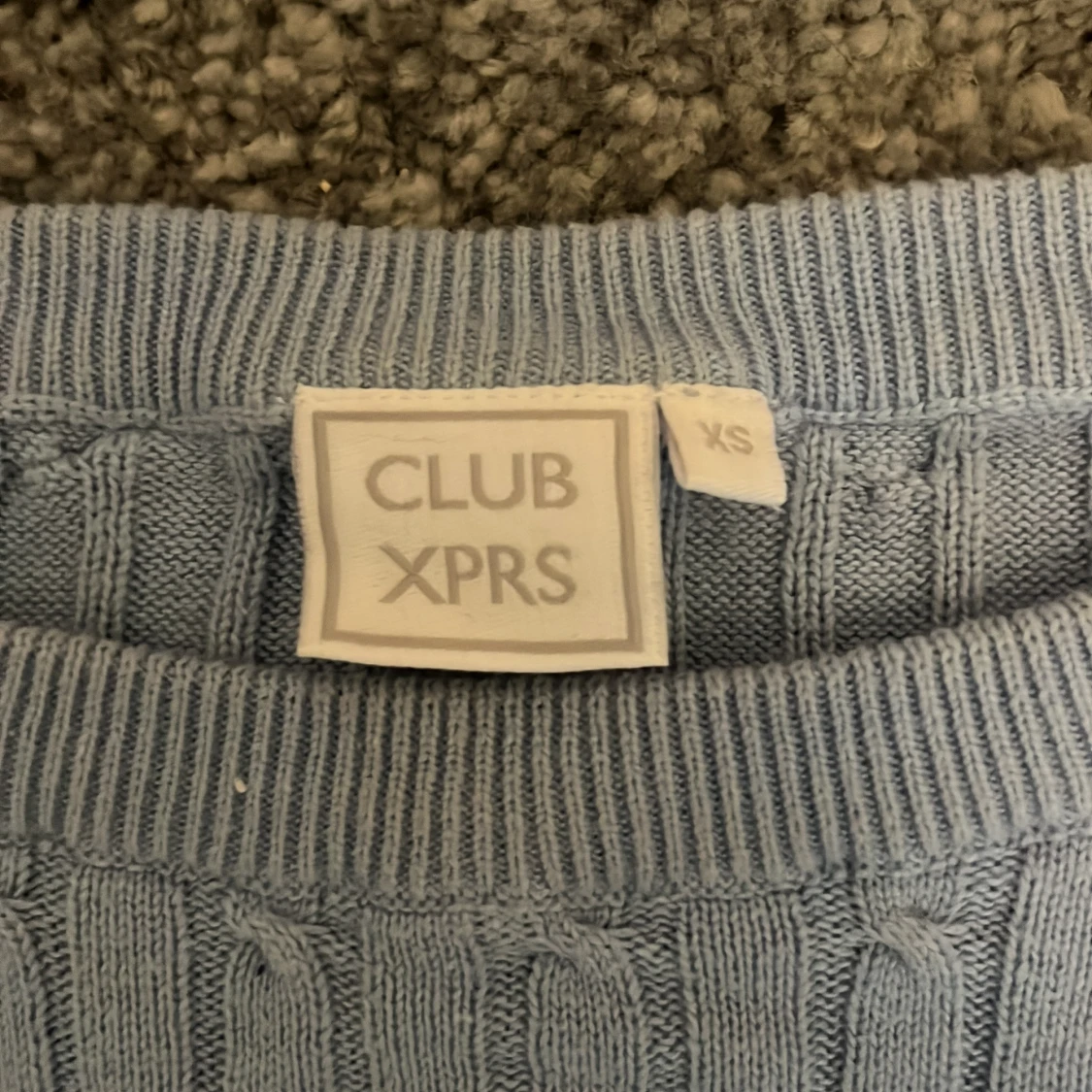 Ljus blå tröja från club Xprs - 90