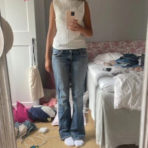 Vit överdel/topp - Jättesnygga vit topp