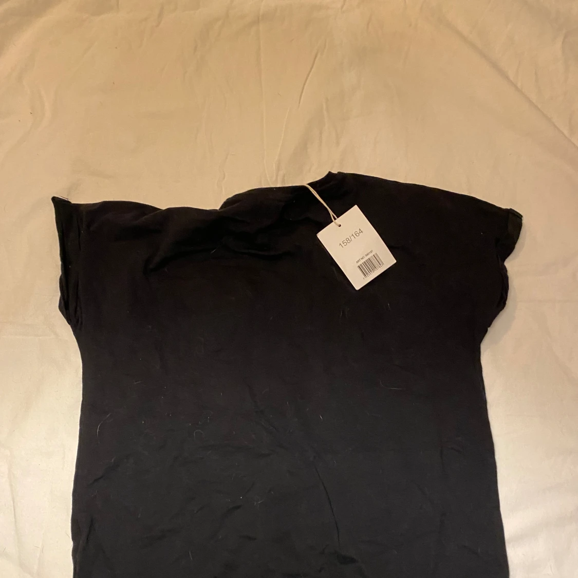 Svart t-shirt - 90