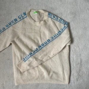 Kashmirtröja  - Kashmirtröja från from future. S