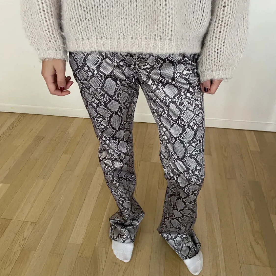 Ormskinns jeans/mönstrade jeans