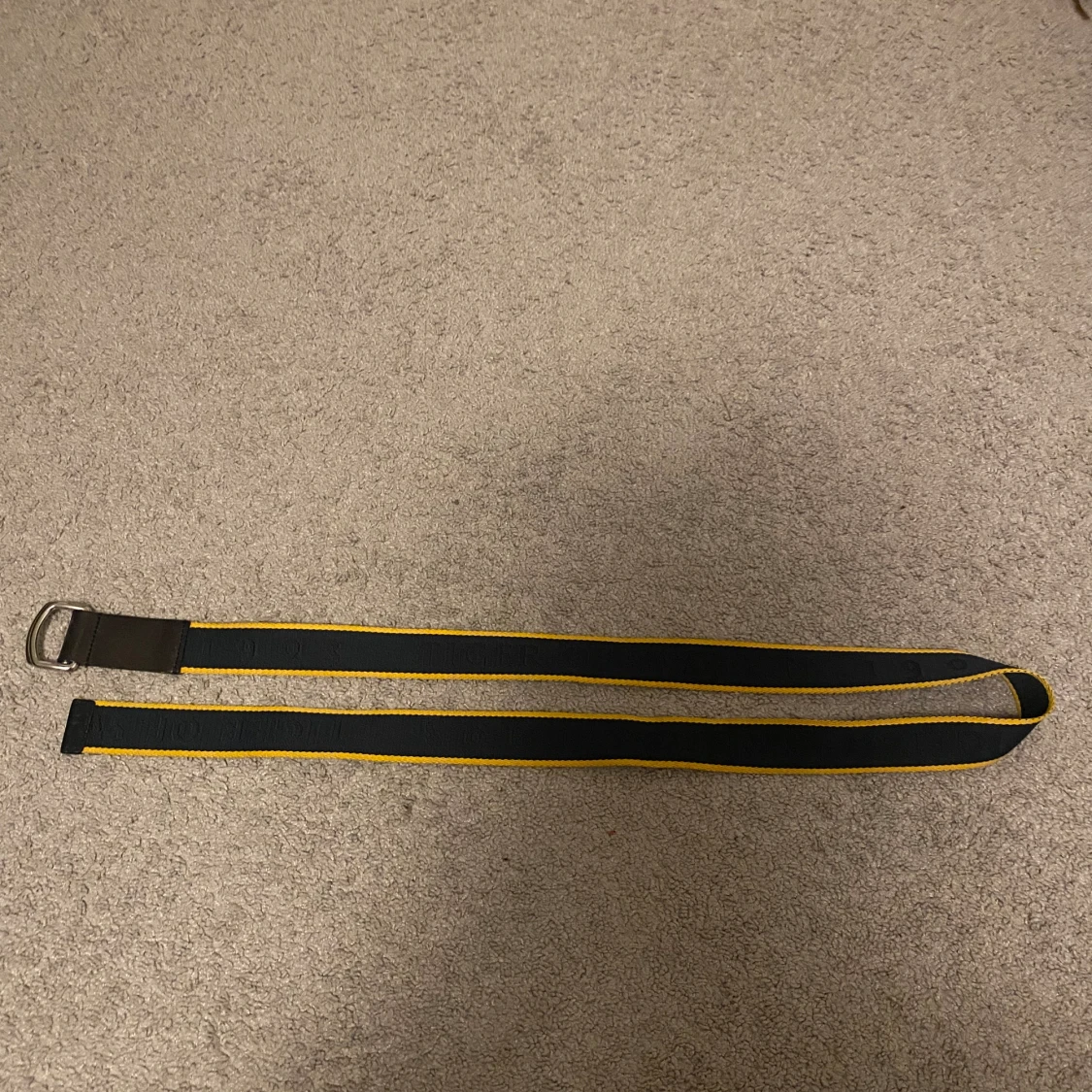 Tiger of Sweden bälte 