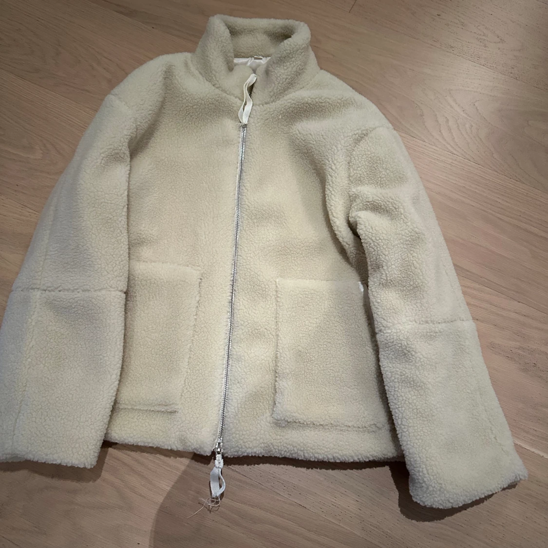 Teddy jacka säljes  - 90