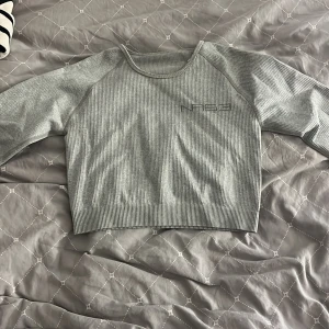 Träningstop  - Den är använd 2 gånger 