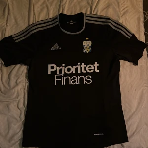 IFK Göteborg tröja - Storlek M