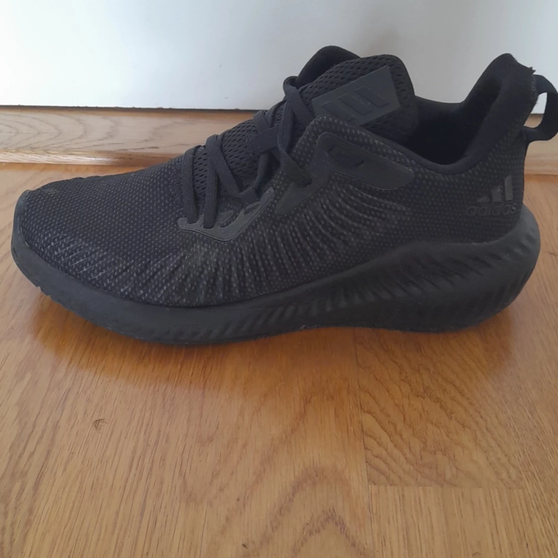 Adidas ultrabounce - 90