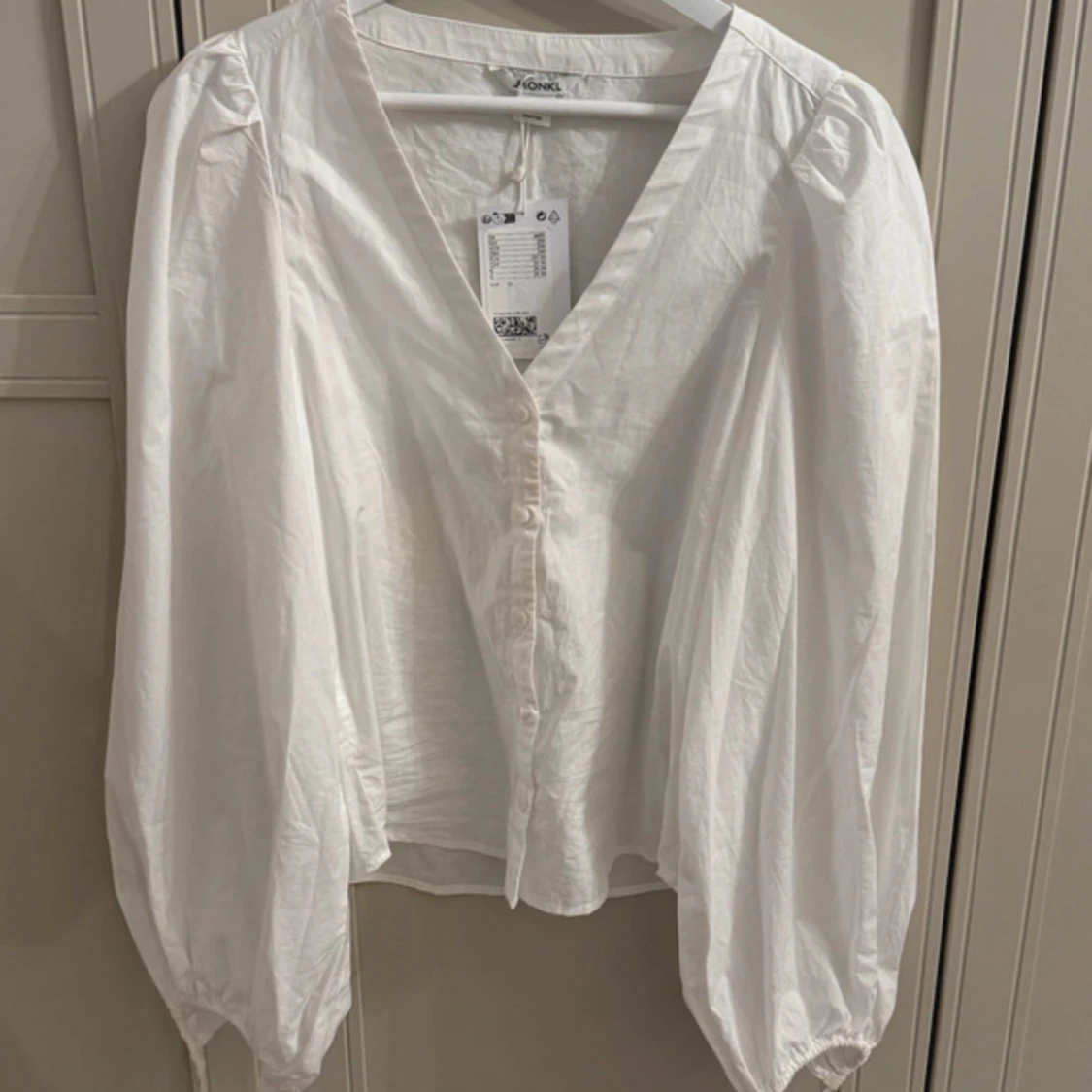 Blus / skjorta med ballongärm