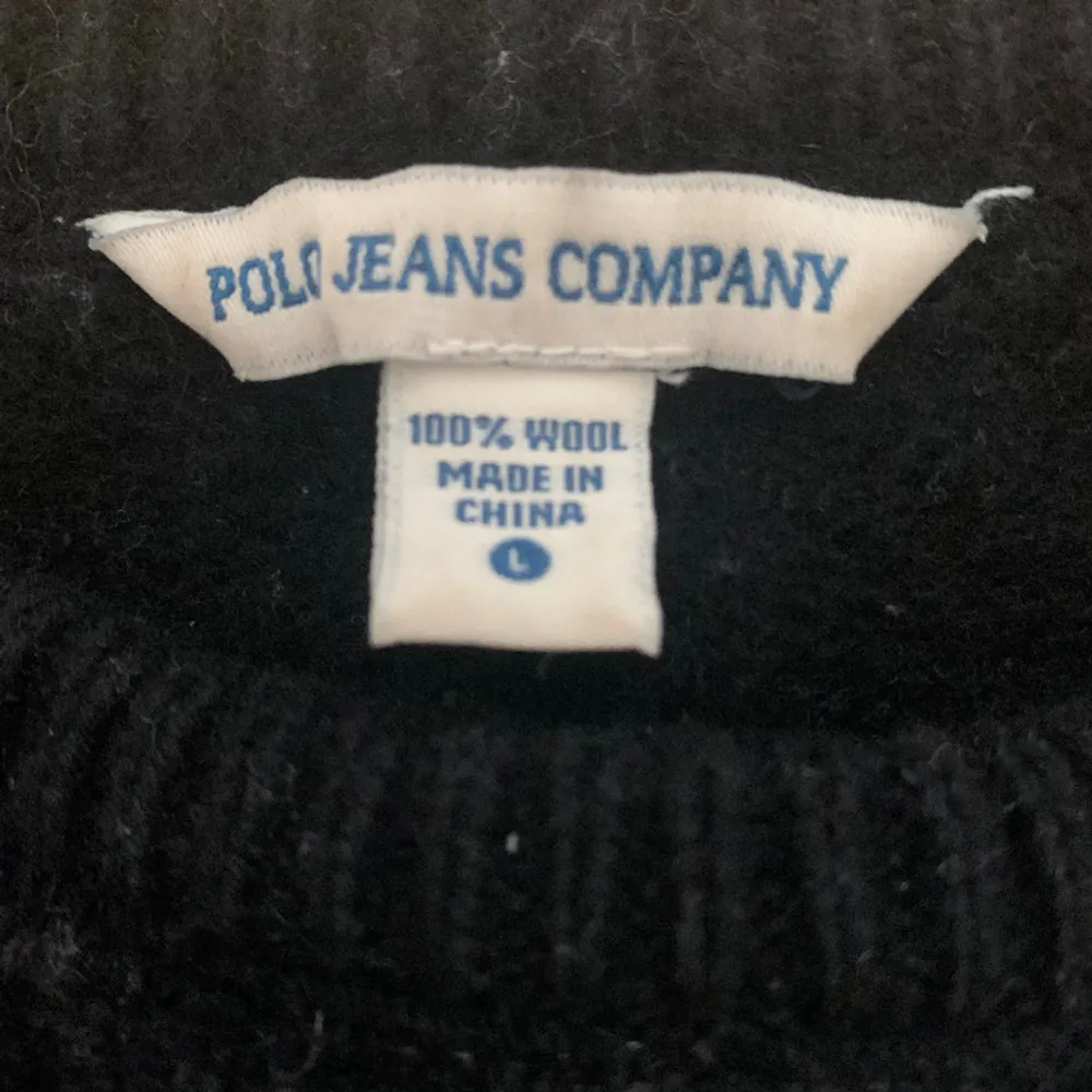 Vintage Ralph lauren Polo jeans company tröja, 100% ull. I jättebra skick . Stickat.