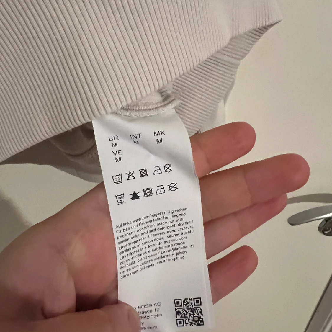 Vit boss tröja  - 91