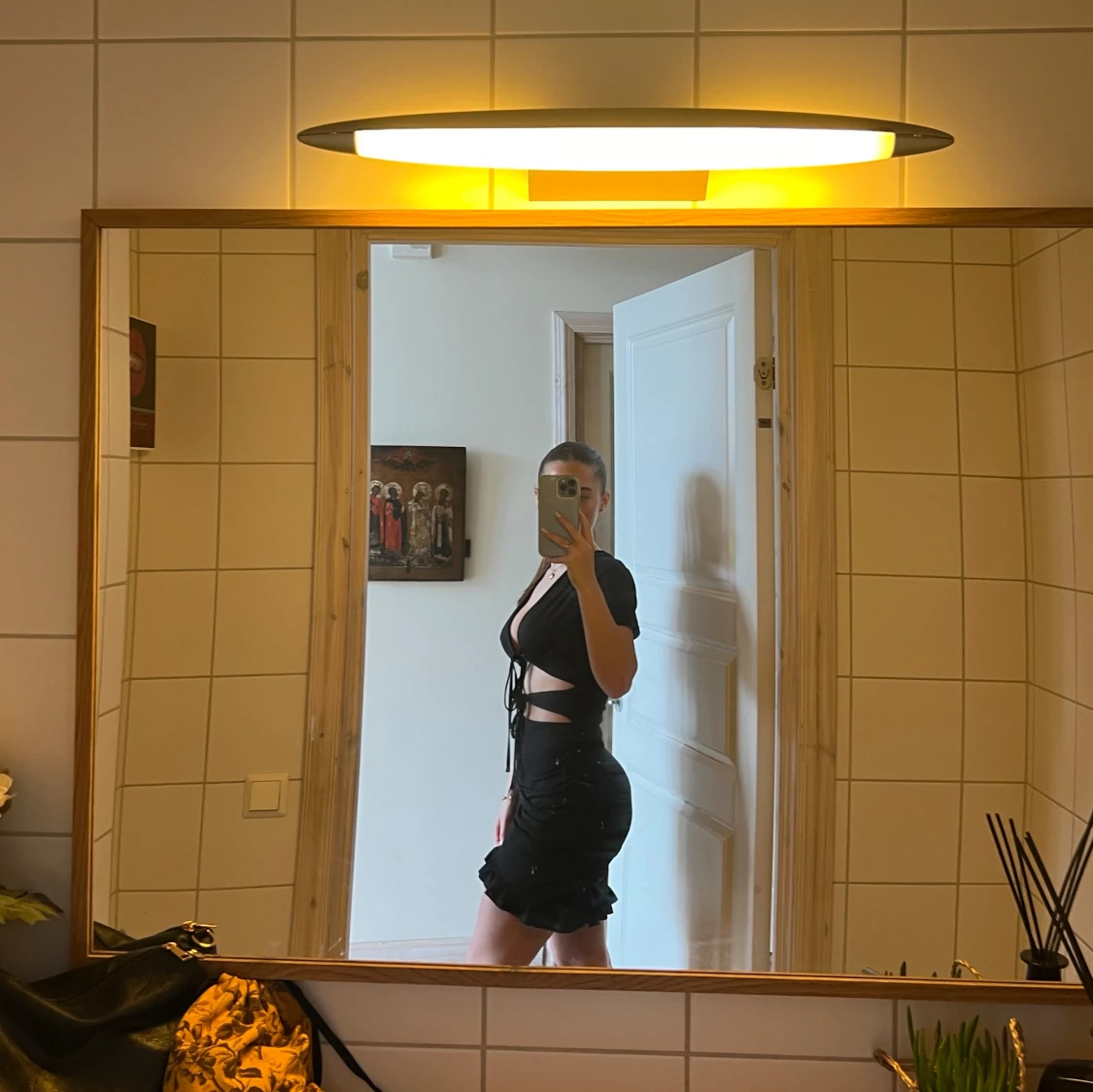 Söt svart klänning  - 91