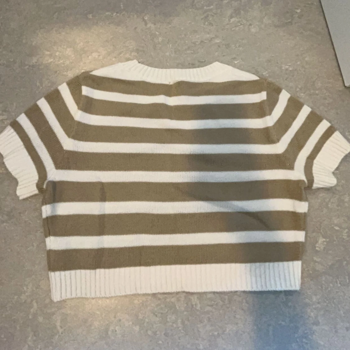 Randig stickad tröja - 91