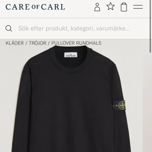 Stone Island Sweater - En Assnygg svart tröja från Stone island. Skick 9,5/10. Org. Pris: 3600kr Vid en smidig deal kan pris diskuteras 