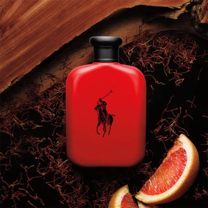 Ralph Lauren parfym - Säljer en riktigt nice Ralph Lauren parfym som doftar riktigt gott.🔥 Nästan allt kvar använd fåtal gånger. Framträdande noter av saffran, grapefrukt och trä. Manlig doft