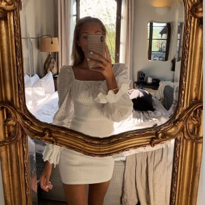 Adoore klänning storlek M - Adoore klänning Storlek M men passar mer S, liten i storleken