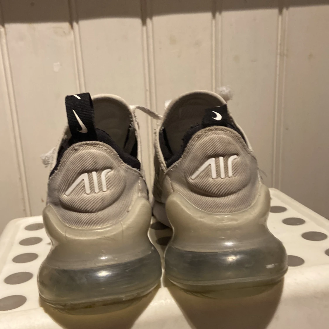 Säljer air Max 270  - 91