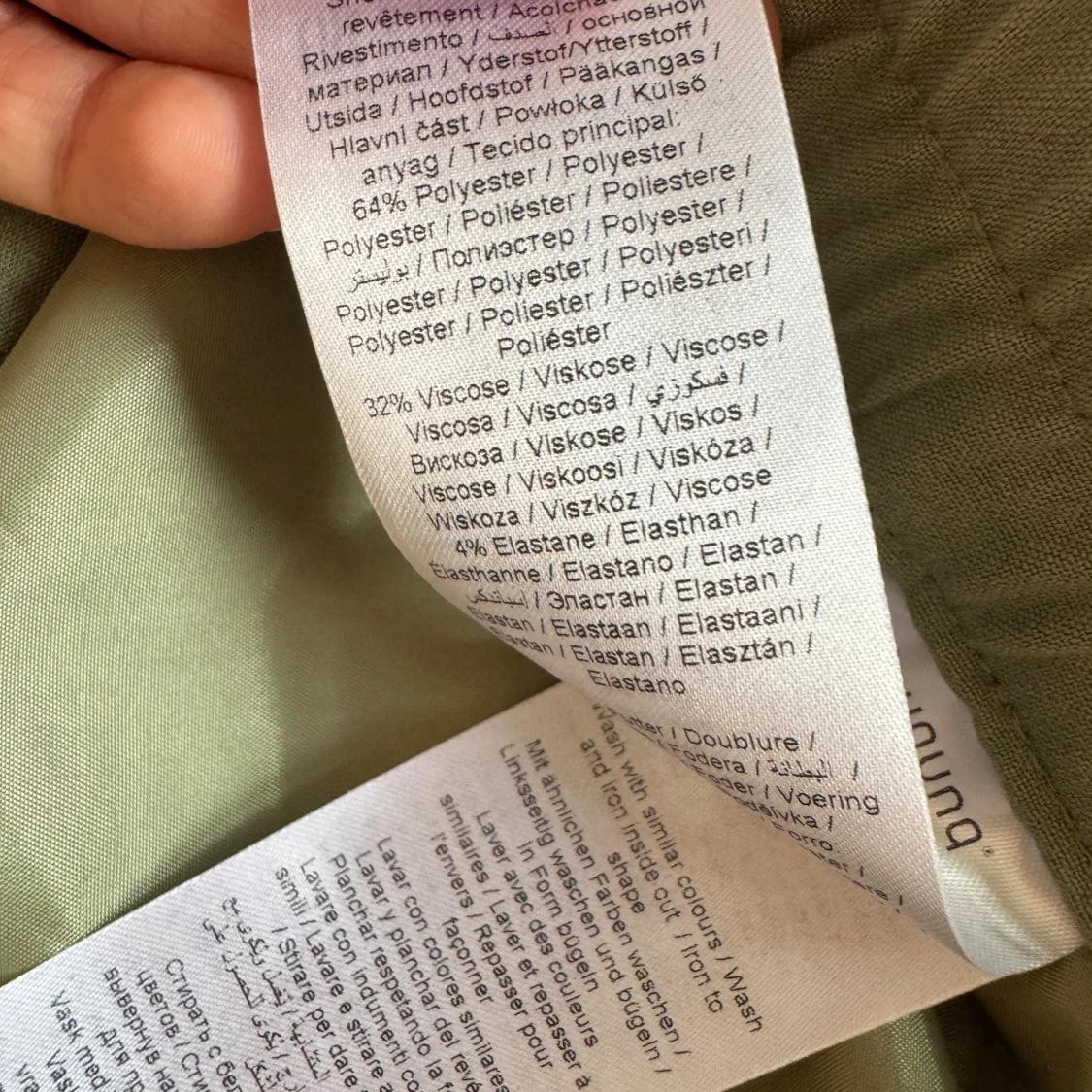 Green khaki shorts with pockets - 93