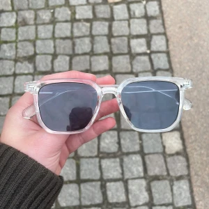 Glasögon - Ritkigt feta glajjor Använt skick 