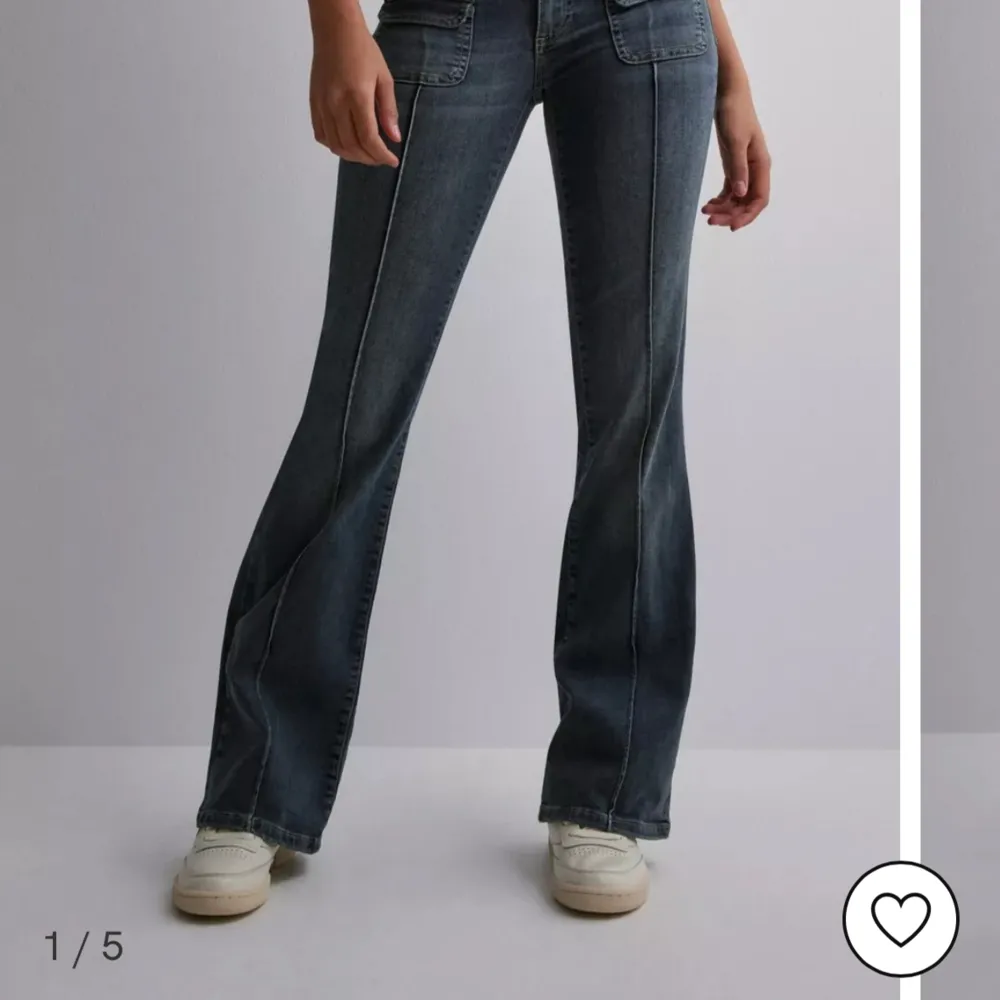 Aldrig använt, jättefina, helt nya🤗. Jeans & Byxor.